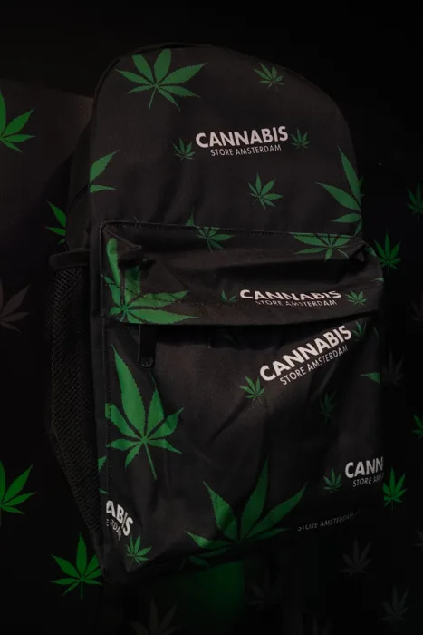 Mochila Cannabis Store Amsterdam · fotografía de la colección