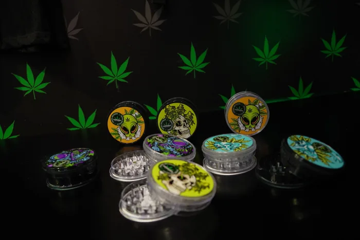 Grinders ilustrados · fotografía de la colección